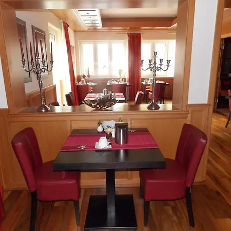 Otel Central Hotel Friedrichshafen 3*