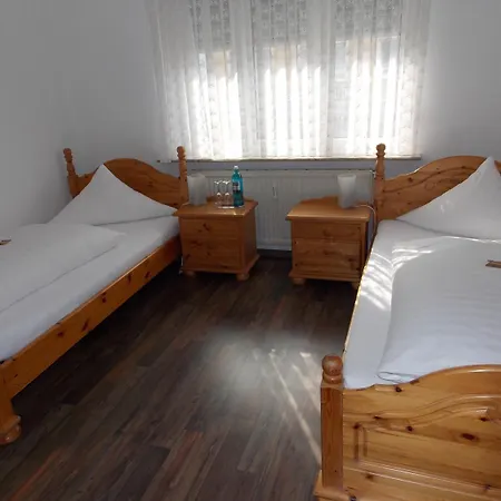 Central Hotel Friedrichshafen Otel