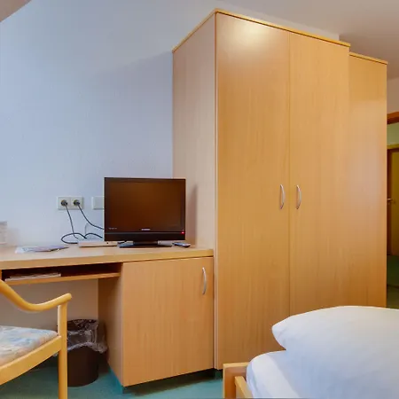 Central Hotel Friedrichshafen 3* Φριντρισχάφεν
