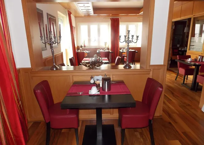 Hotel Central Hotel Friedrichshafen 3*